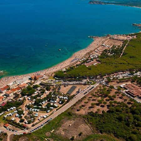 Hotel Petri Marini Aglientu Buitenkant foto